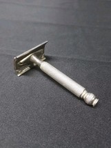 Vintage Gillette Double Edge Safety Razor Ball Handle D2 Made in USA - $13.99