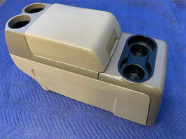 04 05 06 07 08 Ford Truck F150 Center Floor Storage Console Armrest tan - £214.23 GBP
