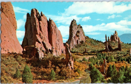 Spires of the Garden of the Gods Pikes Peak Region Colorado Postcard - £11.72 GBP