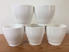Lot 5 Crate &amp; Barrel White Porcelain Cortado Espresso Demitasse Sake Tea Cups - £39.14 GBP