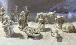 Vintage Schmid White Bisque/ceramic Nativity Set  Figures w box - £46.70 GBP