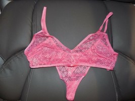 Free People Kelly Heart Pink Ruby Lace Bralette &amp; Thong Set Size M Women&#39;s NEW - £26.19 GBP