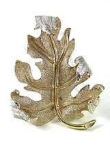 Vintage Silvertone Leaf Brooch By Sarah Coventry 6317 - £15.81 GBP