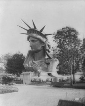 Statue of Liberty head on display at Paris World&#39;s Fair 1878 - New 8x10 Photo - £7.02 GBP