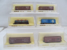 6 Bachmann N Gauge Freight Cars in Correct Cases - £31.64 GBP