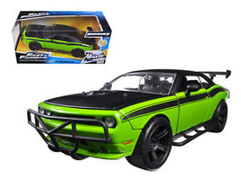 Letty&#39;s Dodge Challenger SRT8 Off Road Green Black Fast &amp; Furious Movie 1/24 Die - £32.41 GBP