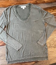 treasure and bond olive green v-neck shirt, Size XS - $8.59