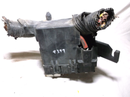 11-12-13  FORD FIESTA   /ENGINE BAY/ FUSE/ RELAY/ BOX image 5