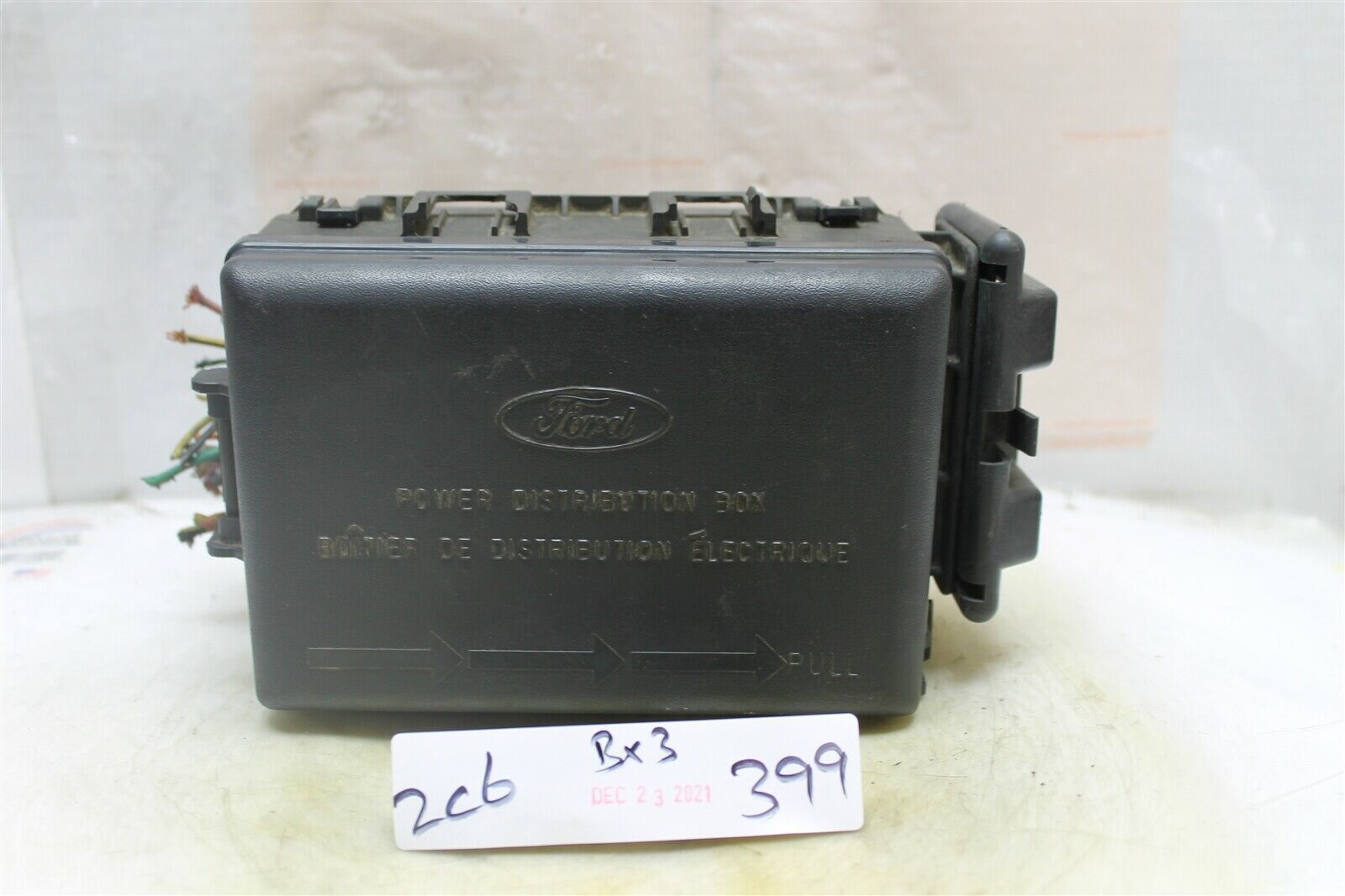 1997-2003 Ford F150 Triton Power Dist. Fuse Box Unit F65B14A003C OEM 399 2C6-B3 - $44.52