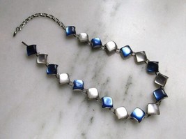 Vintage Blue &amp; Whtie Thermoset Lucite Choker Necklace Silver Tone C3553 - £33.05 GBP