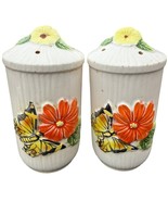  Vintage Butterfly Flower Salt &amp; Pepper Shakers Hand Painted Cottagecore - $438.15 MXN