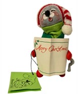 Annalee Dolls Vintage 1983 Christmas Caroller Mouse Excellent with Original tag - $456.61 MXN