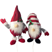 Pair of Wire Framed Light-Up Christmas Gnomes 22&quot; Tall Tested - £49.17 GBP