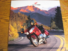 2001 Honda Gold Wing Motorcycle Brochure GL1800 GL1800A Xlnt - £19.78 GBP