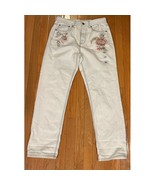Tokyo Darling High Waist Embroidered Boyfriend Jeans Sz 8 NWT floral emb... - $356.49 MXN