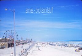 35 mm color slide *KODAK RED BORDER SLIDE - BEACH Ferris Wheel Cars loca... - $5.50