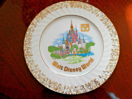 * Vintage Walt Disney World Pink Castle Gold Trim Decorative Collectors ... - £13.29 GBP