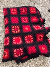 Vintage Crochet Afghan Granny Square pink red black 64X41 - £39.90 GBP