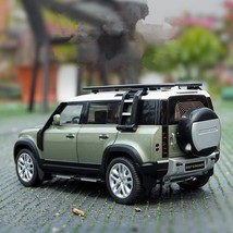 1/18 Range Rover Defender SUV Alloy Car Model Diecast Metal Off-road s Sound and - £38.00 GBP