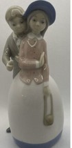 Lladro Zaphir Man Woman Ice Cream Bonnet Purse Porcelain Figurine Spain - $59.39