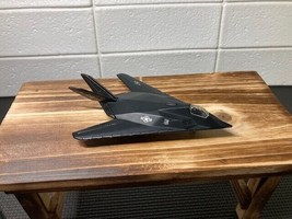 Maisto Tailwinds Lockheed F-117A Nighthawk Stealth Bomber gears Jet Black Plane - £5.96 GBP
