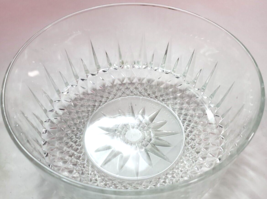 Vintage Arcoroc Usa Serving Salad Bowl Clear Glass Starburst Mint Free Ship - £17.55 GBP