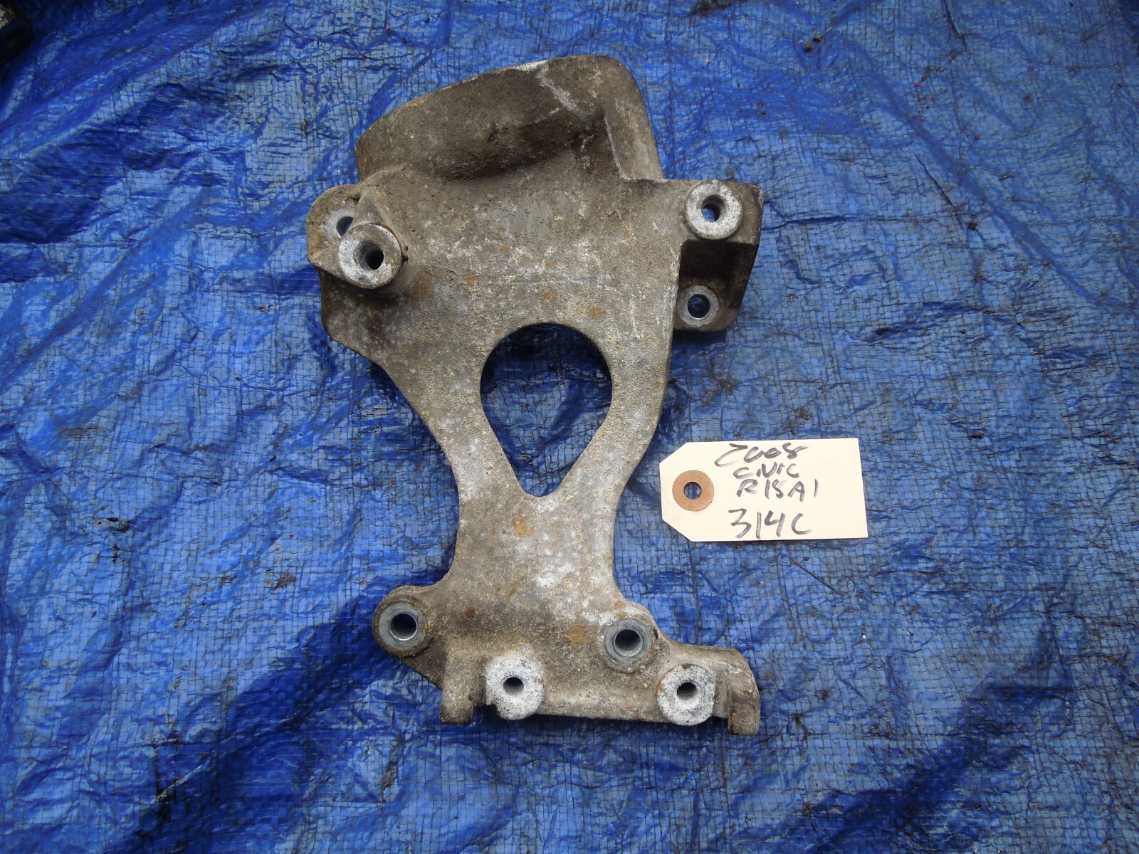 06-09 Honda Civic R18A1 VTEC ac compressor mount bracket OEM engine moto... - $59.99