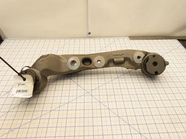 GM 84110651 Front Differential Mounting Bracket Left LH 86787381 - $2,025.33 MXN