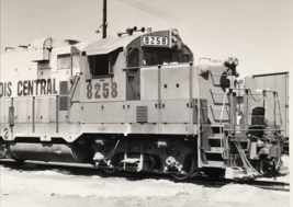 Illinois Central Railroad IC #8258 GP10 Electromotive Train B&amp;W Photograph - £7.58 GBP