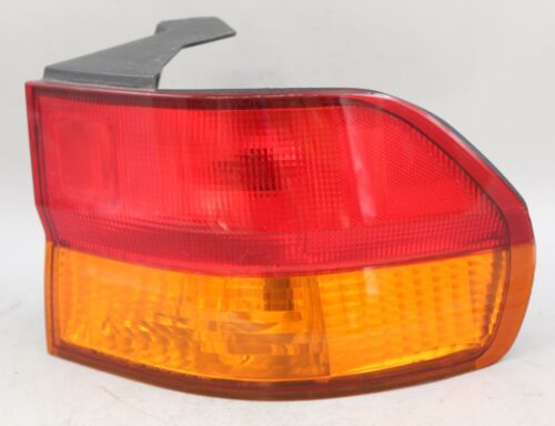 02 03 04 HONDA ODYSSEY RIGHT PASSENGER SIDE TAIL LIGHT OEM - $49.49