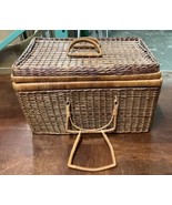 Large Vintage Brown Wicker Picnic Basket - 18x12x11”H - $23.00 CAD