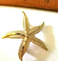 Vintage Gold Tone Starfish Brooch - £10.14 GBP