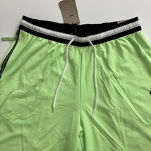 Nike Dri Fit DNA Men 10&quot; Green Basketball Shorts Loose Fit S - £22.87 GBP