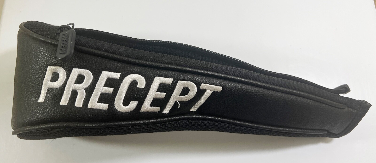 Precept 01 Moon Sole Golf Club Zipped Head Cover - $8.90