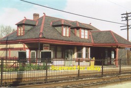 Meadowbrook Montgomery Co. PA Reading RDG Station 4 x 6 Color Photo 1978 - $237.75 MXN