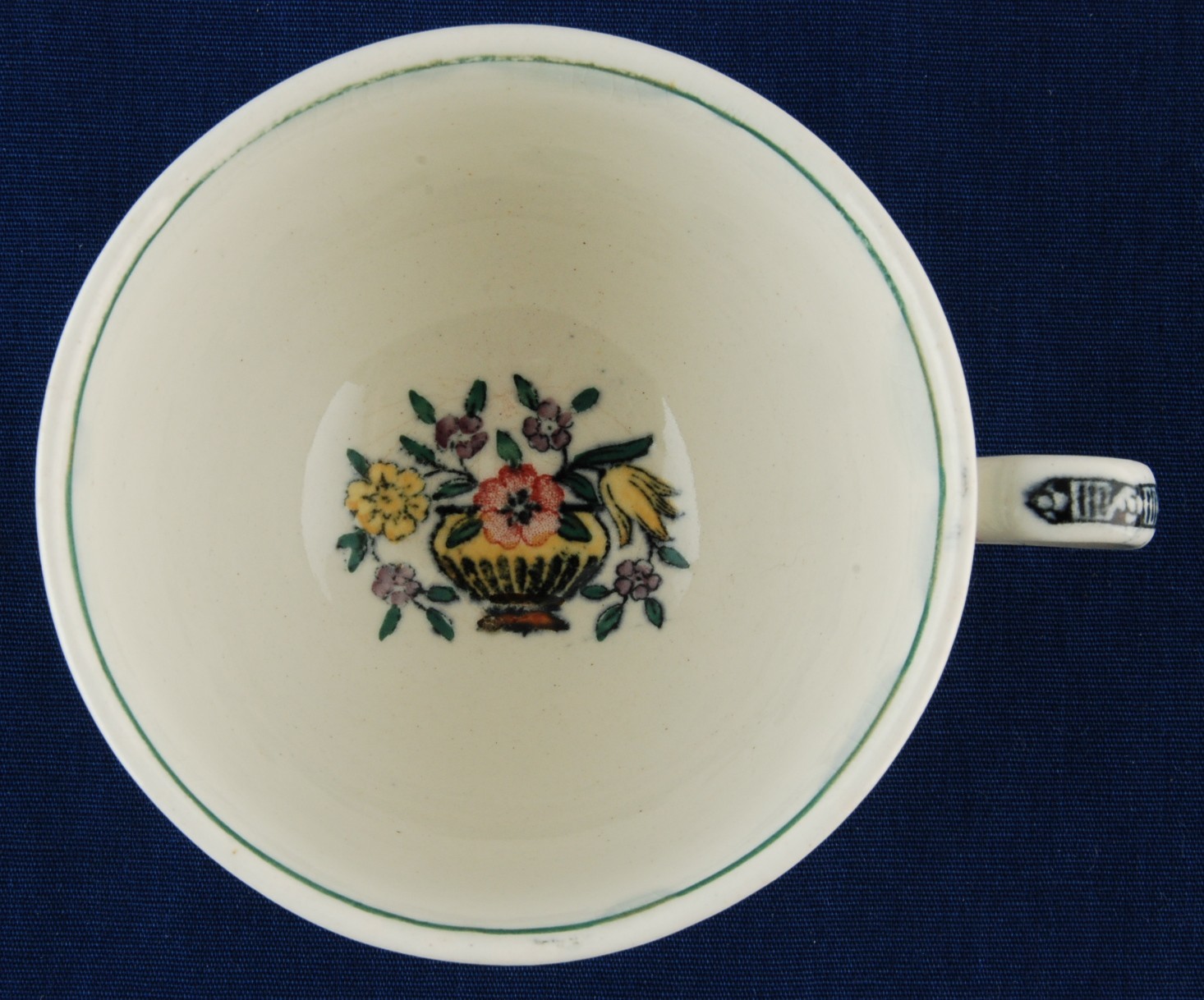 Wedgwood Trentham - Red A6770 4-Pc EDME Cup 2 Saucers + Bread Plate Etruria Item image 6