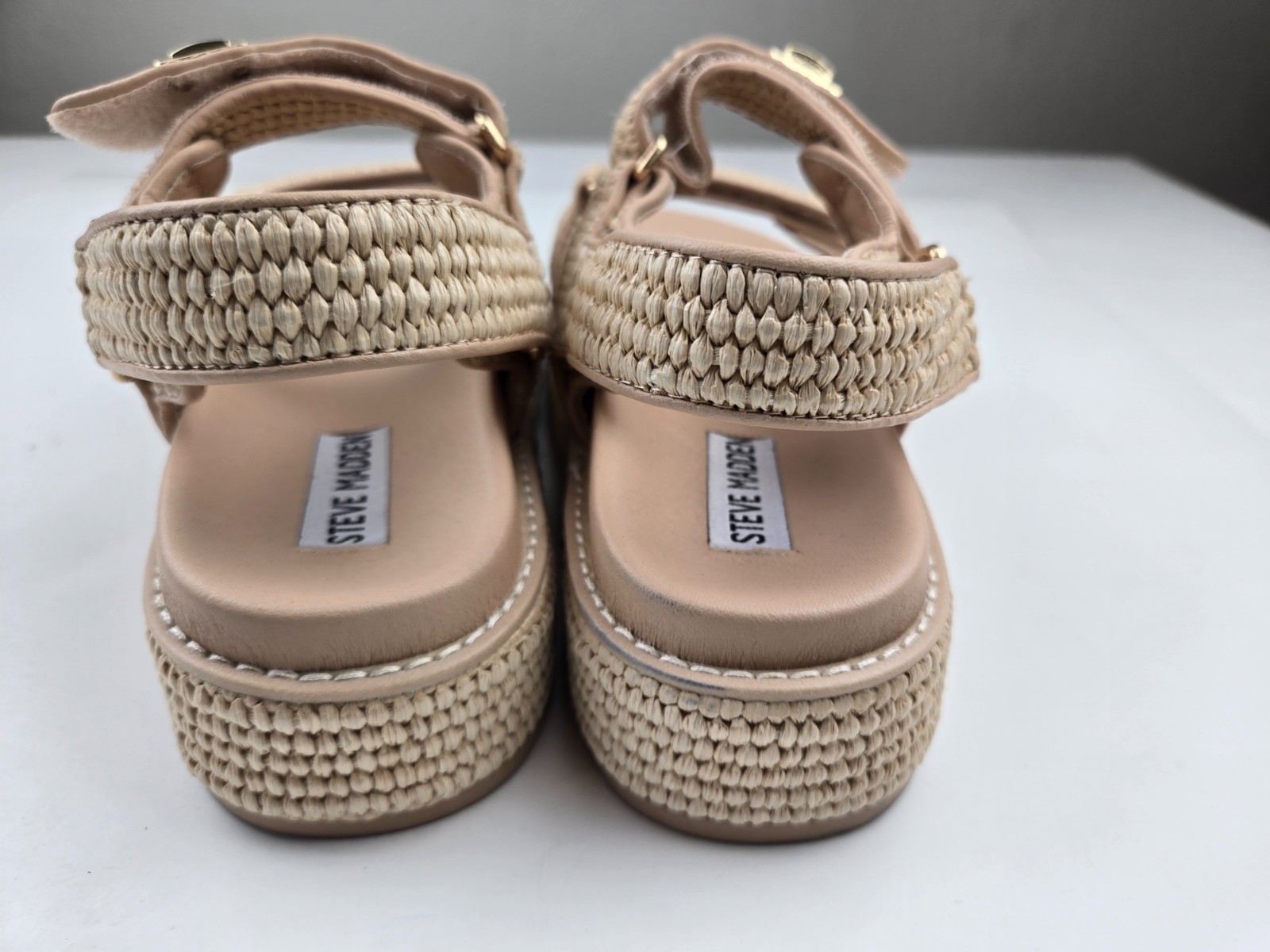 Steve Madden Women's Bigmona Sandal, size 7 Item image 5