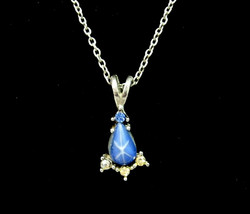 Blue Glass Tear Drop Cab Rhinestones Pendant Necklace Vintage Silvertone 18&quot; - £10.26 GBP