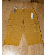 NWT Gold Khaki Extra Long Cargo Shorts Men&#39;s sz 40  Y2K *Small Blemish* - $13.49