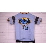 DC Comics Batman Toddler Boys Size 2T Blue Black T-Shirt With Cape Short... - £11.05 GBP
