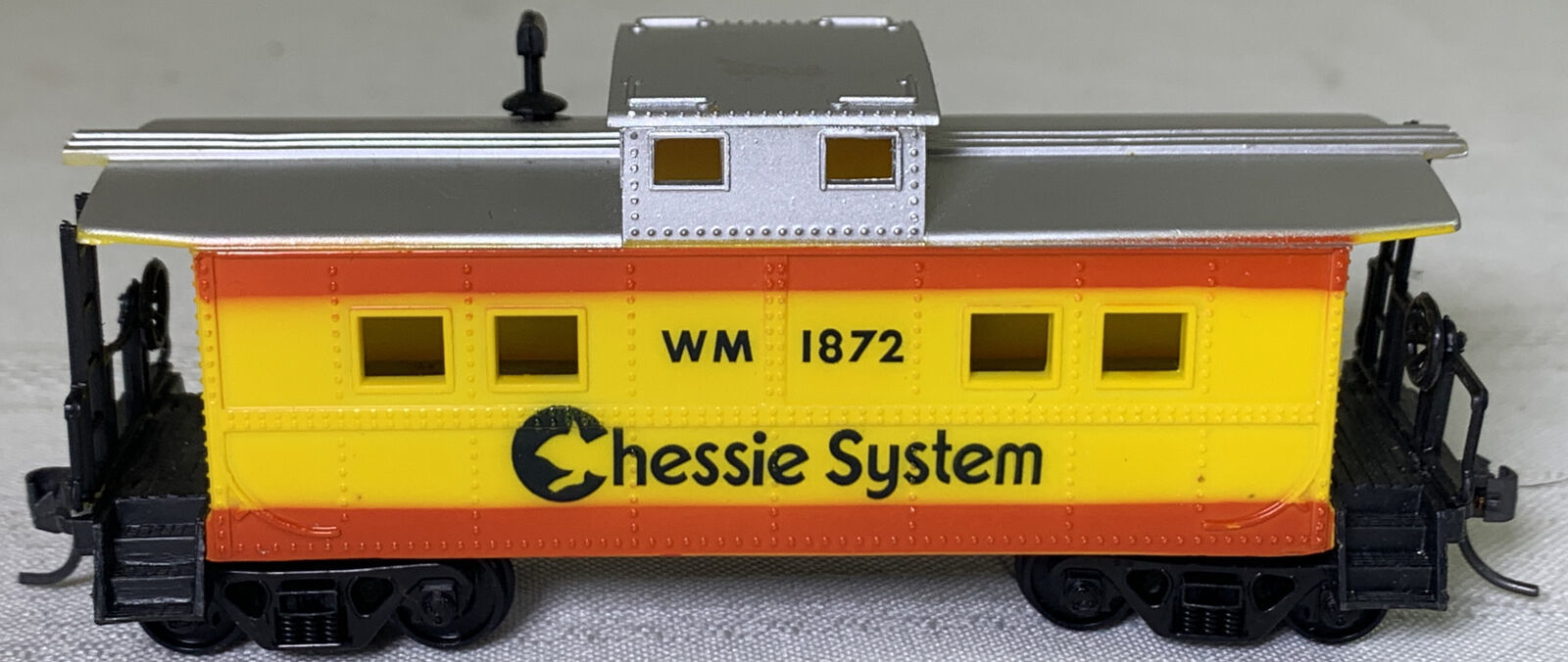 Life Like HO Santa Fe Caboose Car - $7.80