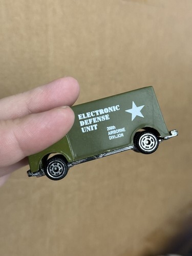 VINTAGE TOY 2 3/4" LONG 1976 ARMY ELECTRONIC DEFENSE UNIT VAN TRUCK Item image 7