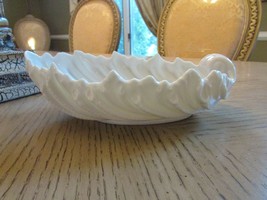 VTG LENOX CHINA ACANTHUS LEAF SHELL BOWL 9.25&quot; IVORY GREEN MARK MADE IN ... - $14.80