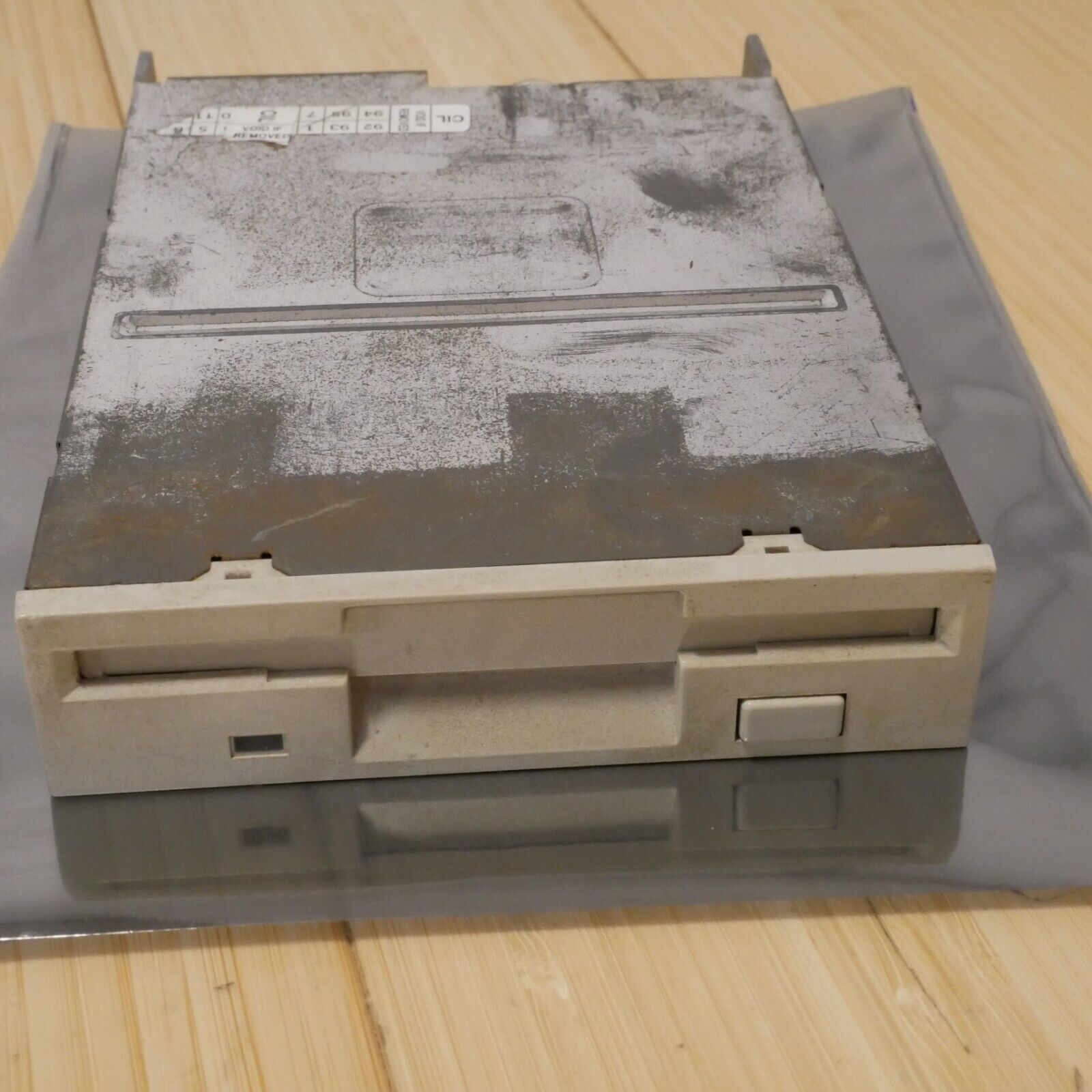 Primary image for TEAC 3.5 inch Internal Floppy Disk Drive Model FD-235HF Tested & Working - 22