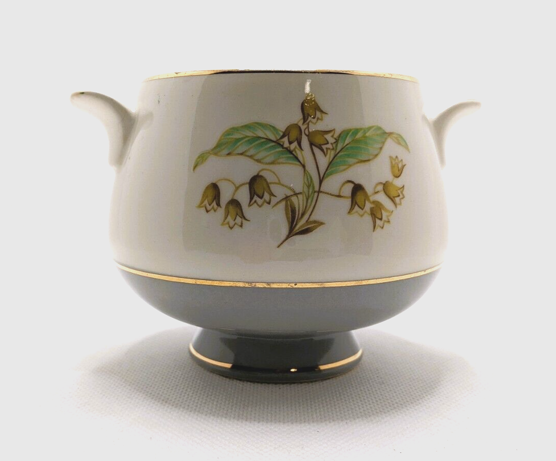 Homer Laughlin Lily of Valley Cavalier Eggshell Sugar Bowl Gold Trim 1953-1966 - $18.00