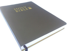 Holy Bible King James Version Old &amp; New Testaments Black Leatherette Bibles - £3.14 GBP