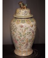 VINTAGE HAND PAINTED CHINESE PORCELAIN 32&quot; TEMPLE JAR - $9,314.63 MXN