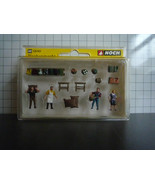 * * Noch HO Gauge figures and scenes - various codes - NEW * * - $284.25 MXN+