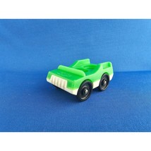 Vintage Fisher Price Little People - Green/White Two-Passenger Car - $183.95 MXN