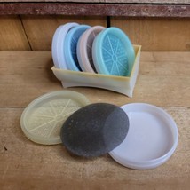 Vintage Tupperware Pastel Wagon Wheel Coasters Set of 5 &amp; Caddy Rack Holder 567 - £17.26 GBP